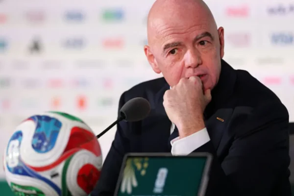 Uefa rompe com Infantino: ‘Futebol não está à venda’ e crise explode na Fifa