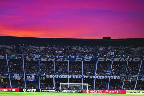 Grêmio segue como Maior do Sul no Datafolha; Flamengo e Corinthians dominam o Brasil