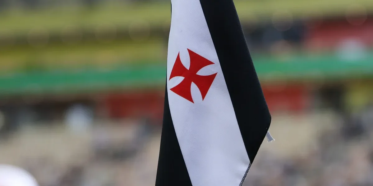 Lamacchia promete antecipar pagamentos e aliviar crise do Vasco