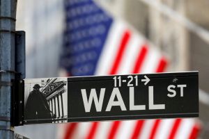NY Futuros Estáveis e Petróleo em Alta com Tensão no Oriente Médio