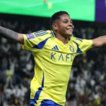 Cruzeiro vence Corinthians e fecha com Wesley após lesões no ataque