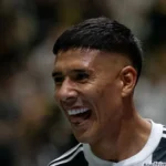 Santos promete acabar com transferban até sexta e mira Zaracho, ex-Atlético-MG