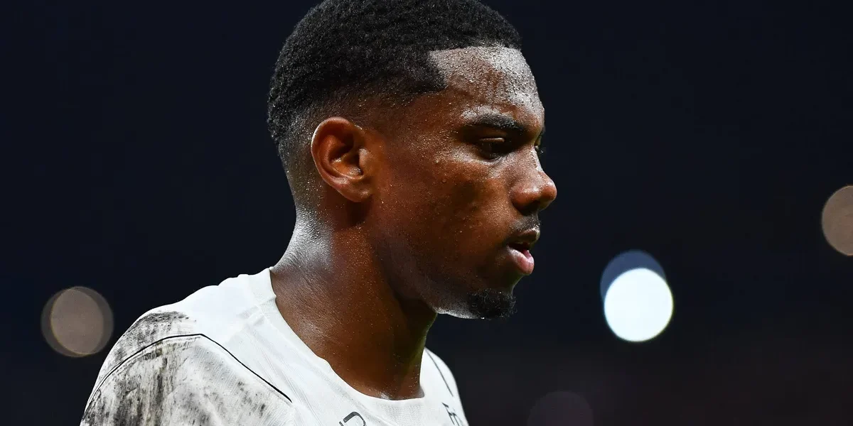 Forest oferece R$ 113 mi ao Corinthians por André; volante pode ir à Grécia antes da Inglaterra