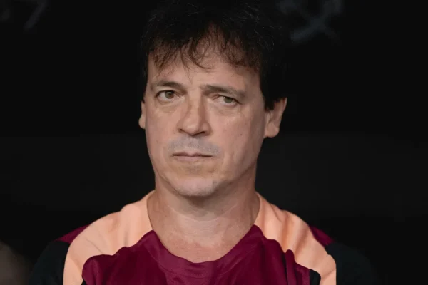 Diniz aposta em reação do Corinthians e vê jogo contra o Inter como ‘decisão’