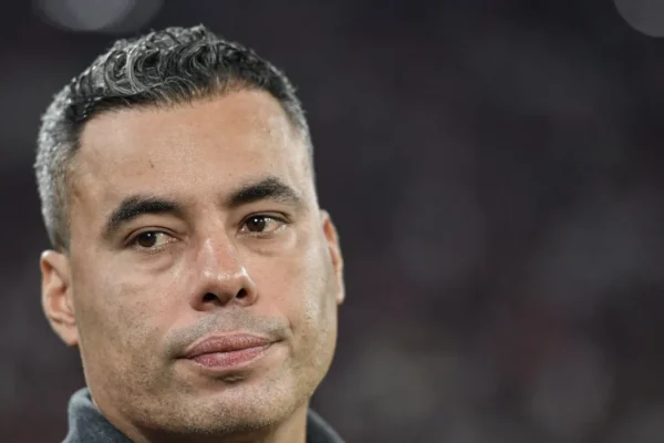 Jair Ventura na mira do Tigres: saída do Vitória pode ser facilitada