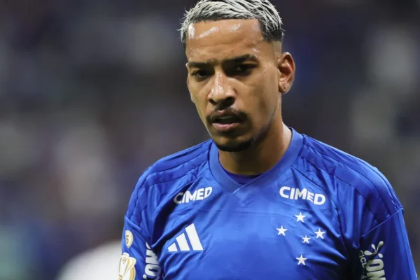 Cruzeiro vira sobre o Flamengo com Matheus Pereira decisivo e mostra poder de reação