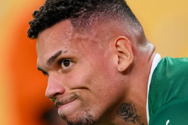 Paulinho fora de novo: hora de admitir que a aposta de R$ 115 mi foi um erro?