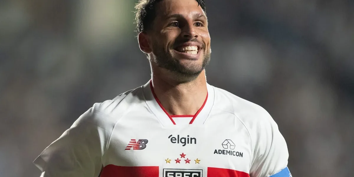 São Paulo domina, vence Bolívar por 3 a 1 e carimba vaga nas quartas da Sul-Americana