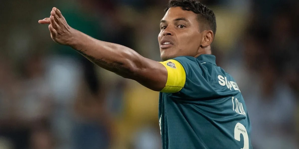 Thiago Silva volta e Fluminense define relacionados contra o Rivadavia