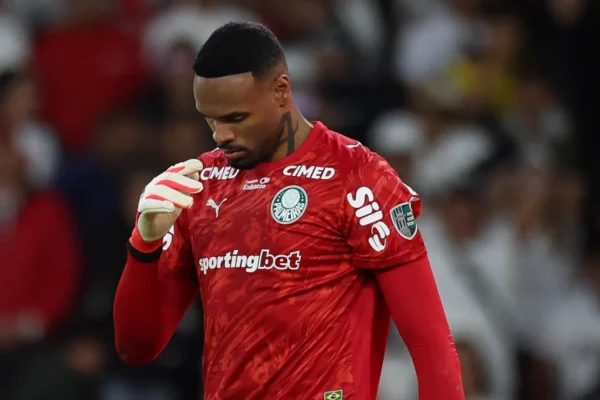 Carlos Miguel salva Palmeiras em Quito e dispara: ‘Cinco minutos mudam tudo’