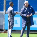 Felipão assume Grêmio contra Botafogo com comissão caseira