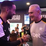 Ziyech e Tite liberados no BID e prontos para estrear pelo Botafogo
