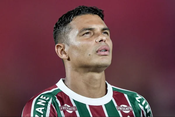 Thiago Silva é dúvida no Fluminense para encarar o Corinthians