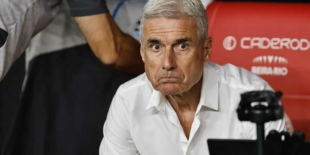 Grêmio demite Luís Castro e Felipão assume contra o Botafogo