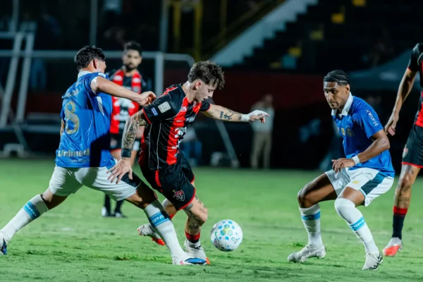 Grêmio: derrota para o Vitória expõe a dura realidade sem criatividade