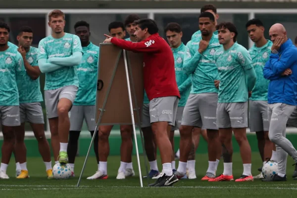 Palmeiras na maratona: Abel e os 3 esquemas que podem decidir a temporada
