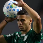 Arthur transforma lateral do Palmeiras em arma tática para Abel