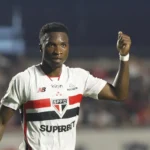Buta lesiona menisco e não joga mais pelo São Paulo em 2026
