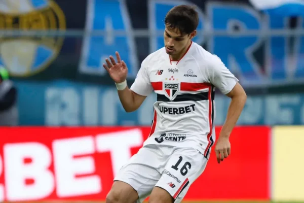 Bobadilla diz não ao Paraguai e foca recuperação no São Paulo