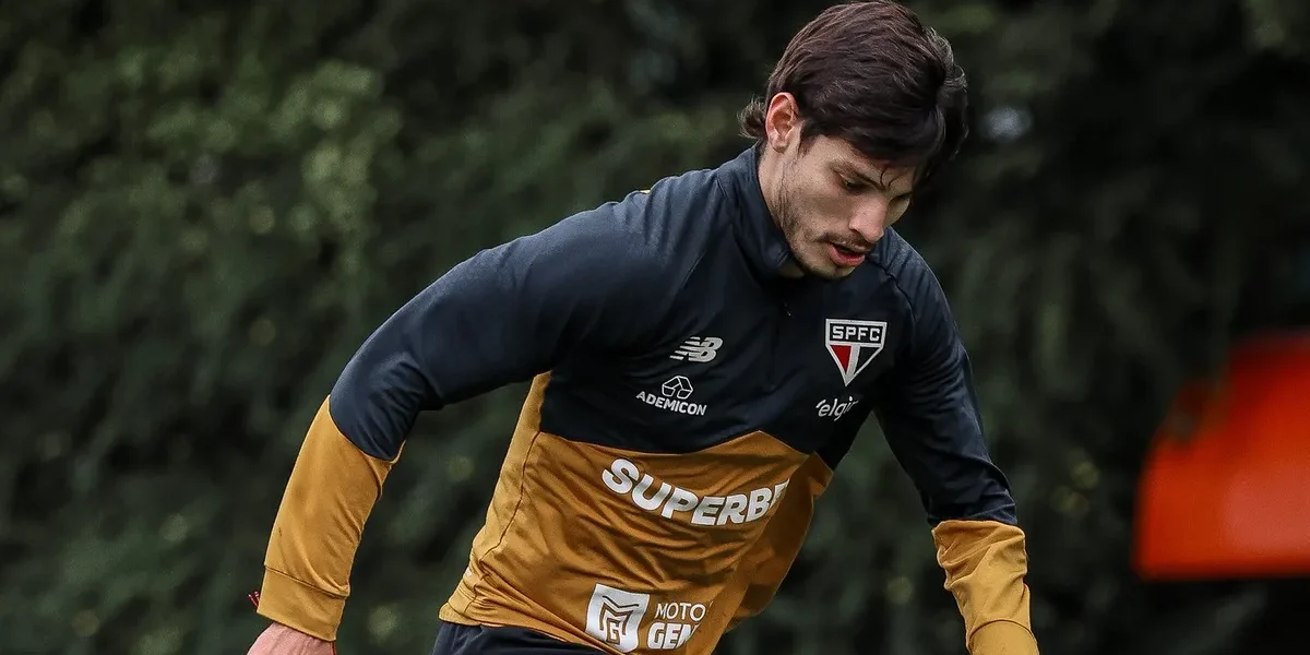 Bobadilla ainda fora: São Paulo questiona tratamento no Paraguai