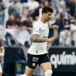 Corinthians cai para o Fluminense em casa e liga o sinal de alerta