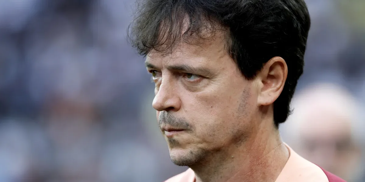 Diniz fica no Corinthians a pedido do elenco, mas pressão cresce
