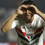 São Paulo busca fim da oscilação no Brasileirão para mirar Libertadores
