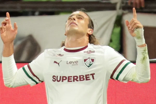Canobbio marca, Fluminense vence e avança na Libertadores