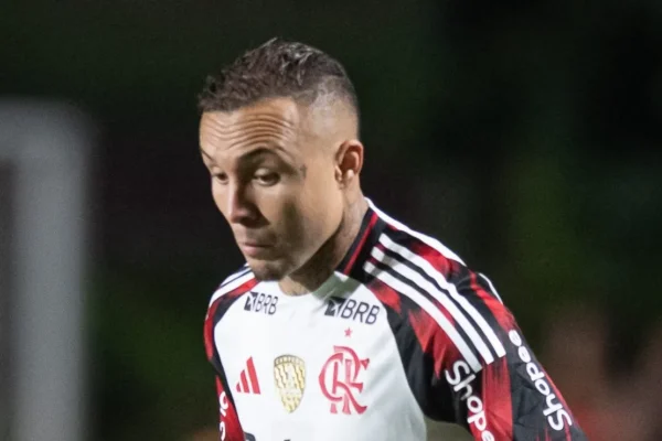 Cebolinha recusa Santos e sonha com exterior ou volta ao Grêmio
