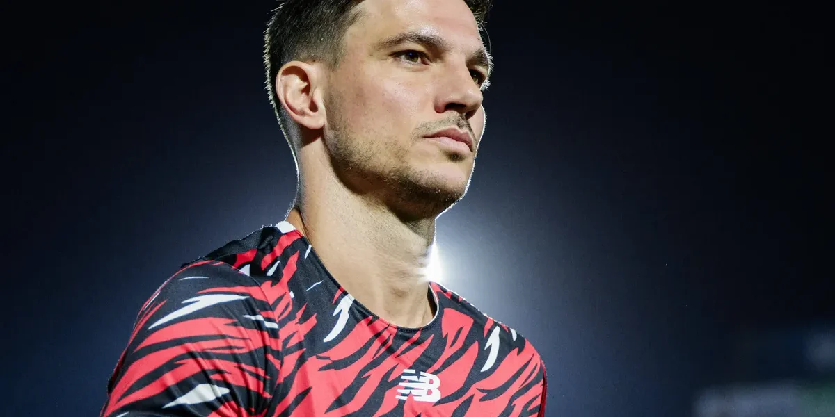 São Paulo tenta rescindir com Cédric e Enzo Díaz, mas acordos travam