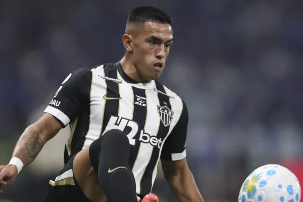 Galo diz não ao CSKA e segura Cuello no elenco