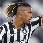 Crystal Palace de olho em Danilo, revela ex-dirigente do Botafogo