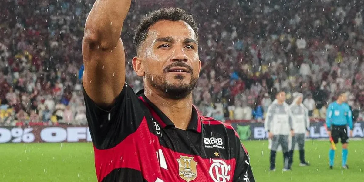 Danilo crava renovação com o Flamengo e revela: “Assino essa semana”