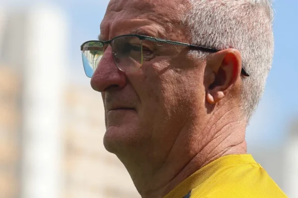 São Paulo: Janela difícil e a realidade financeira que Dorival já conhece