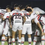 São Paulo foca no Brasileirão e sonha com vaga na Libertadores