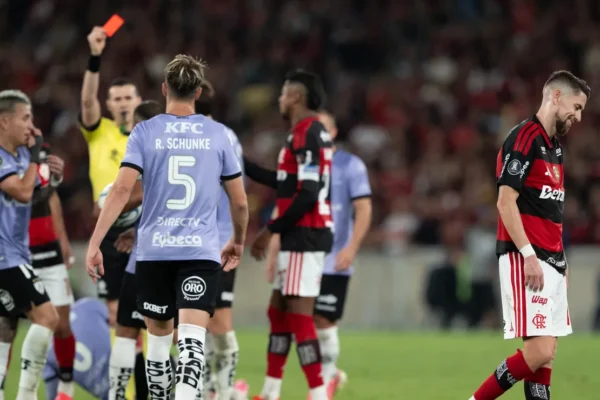 Flamengo: Cobrança pesada no vestiário após classificação sofrida