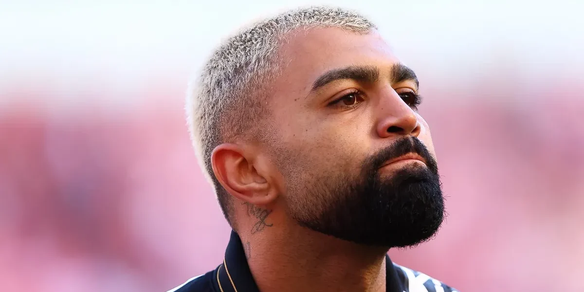 Gabigol brilha, Santos vence Inter e respira no Brasileirão