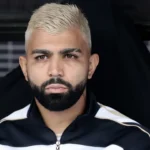 Gabigol detona diretoria do Flamengo, expõe acordo de 5 anos e confirma: ‘Quero voltar’