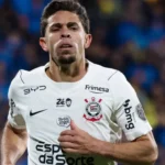 Pênalti não marcado para o Corinthians gera revolta na Libertadores
