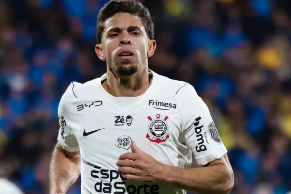 Pênalti não marcado para o Corinthians gera revolta na Libertadores