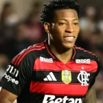 Flamengo exige exames de Plata, mas Dínamo dificulta acesso
