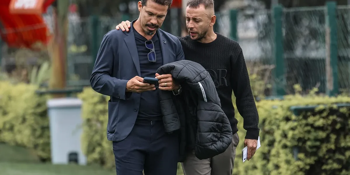 Hernanes assume papel estratégico nos bastidores do São Paulo antes de jogos decisivos
