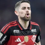 Jorginho detona gramados brasileiros: ‘Tiram muito a paciência’