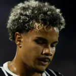 Corinthians pega fogo na Libertadores: três amarelos em jogo quente contra o Estudiantes