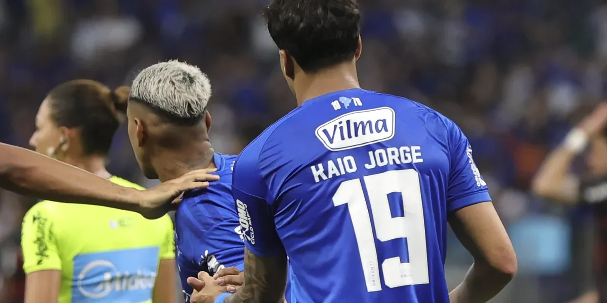 Cruzeiro vence Athletico-PR, mas Kaio Jorge e Matheus Pereira travam climão em pênalti