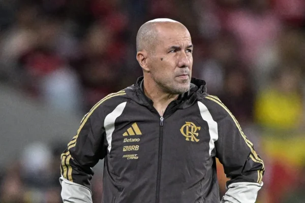 Flamengo x Del Valle: desfalques e pendurados no time de Jardim