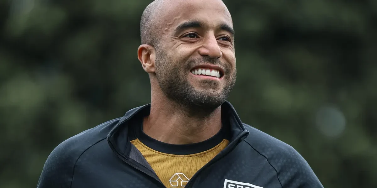 Lucas Moura acelera recuperação e pode voltar ao São Paulo em outubro