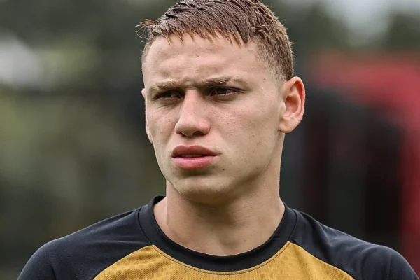 São Paulo empresta Maik à Eslováquia e paga 40% do salário; entenda