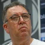 Conselho do Santos critica falta de transparência em negociação com fundo dos EUA