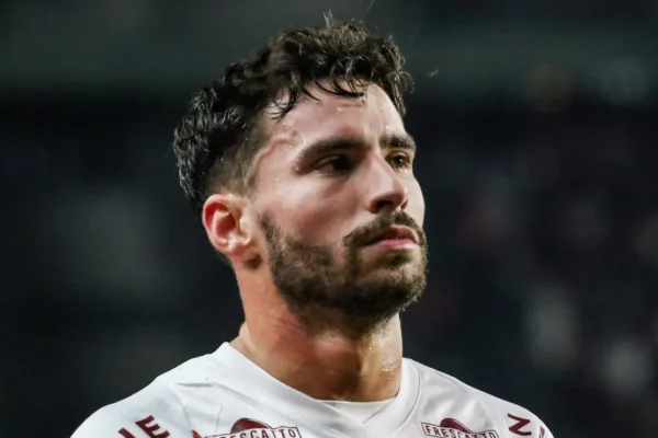 Juventus mira Martinelli, do Fluminense, para reforçar meio-campo